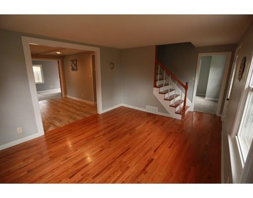 76 Lucerne Rd, Springfield, MA 01119 photo 6
