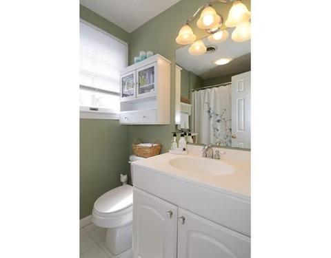 2 Hickory Dr, Worcester, MA 01609 photo 23