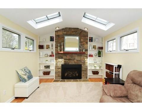 2 Hickory Dr, Worcester, MA 01609 photo 11