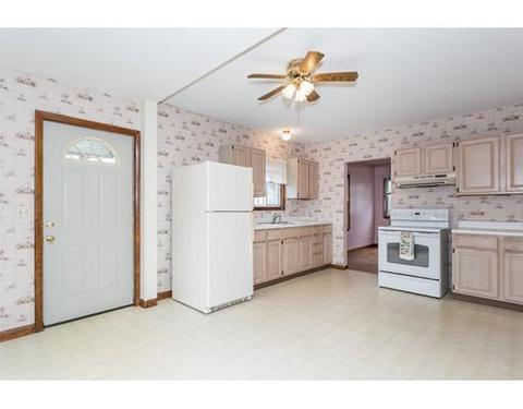 227 Parker St, Springfield, MA 01151 photo 17