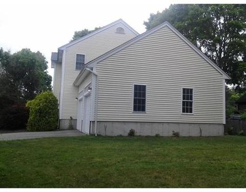 2 Mayflower Ridge Dr, Wareham, MA 02571 photo 3