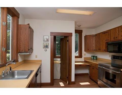 76 Randall Rd, Berlin, MA 01503 photo 10