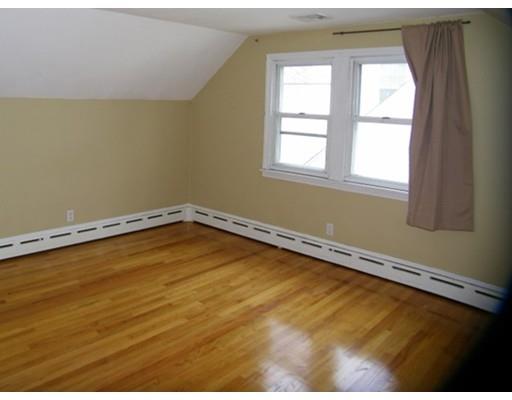 29 Wheeler Ave, Springfield, MA 01118 photo 6