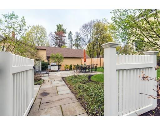 77 Maple Ave, Andover, MA 01810 photo 22