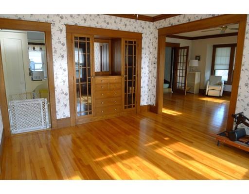 37 Brighton Rd, Worcester, MA 01606 photo 4