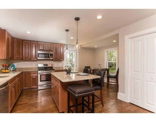 643 Pleasant St, Canton, MA 02021 photo 3