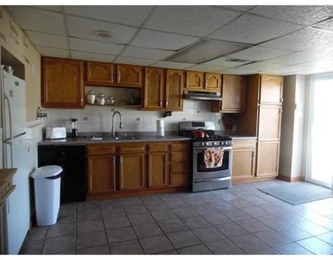 87 Butler St, Fall River, MA 02724 photo 10