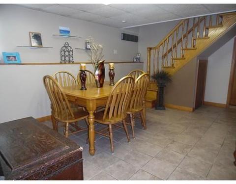 87 Butler St, Fall River, MA 02724 photo 11