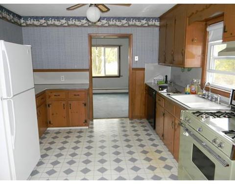 167 Hermitage Dr, Springfield, MA 01129 photo 6