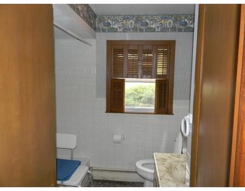 167 Hermitage Dr, Springfield, MA 01129 photo 10