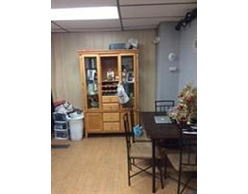 301 County St, Fall River, MA 02723 photo 3