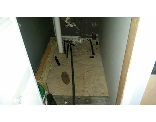 211 Hamilton St, Worcester, MA 01604 photo 8