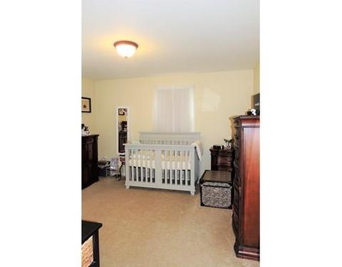 84 Hartwick St, Springfield, MA 01108 photo 13