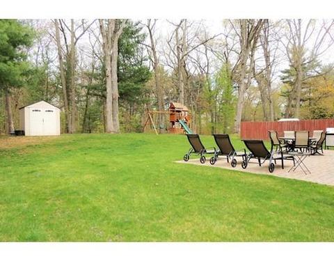 84 Hartwick St, Springfield, MA 01108 photo 26