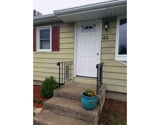 44 Boucher Cir, Chicopee, MA 01020 photo 3