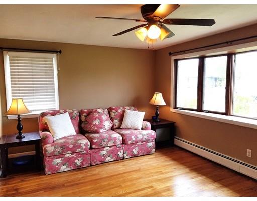 44 Boucher Cir, Chicopee, MA 01020 photo 9