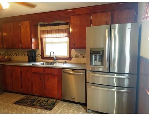 44 Boucher Cir, Chicopee, MA 01020 photo 8