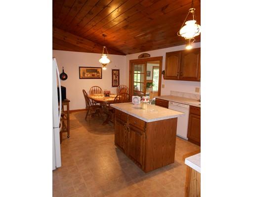 31 Sterling Dr, Easthampton, MA 01027 photo 7