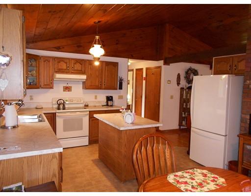 31 Sterling Dr, Easthampton, MA 01027 photo 6