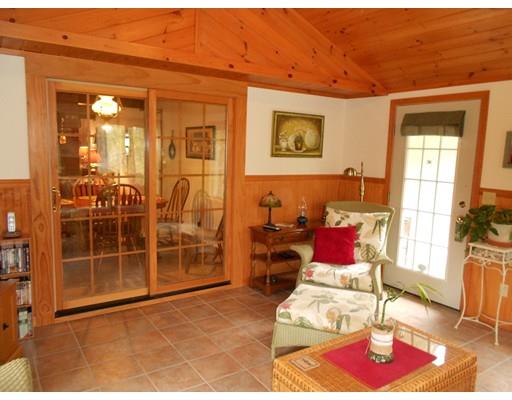 31 Sterling Dr, Easthampton, MA 01027 photo 10
