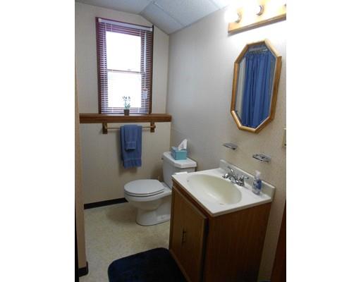 31 Sterling Dr, Easthampton, MA 01027 photo 16