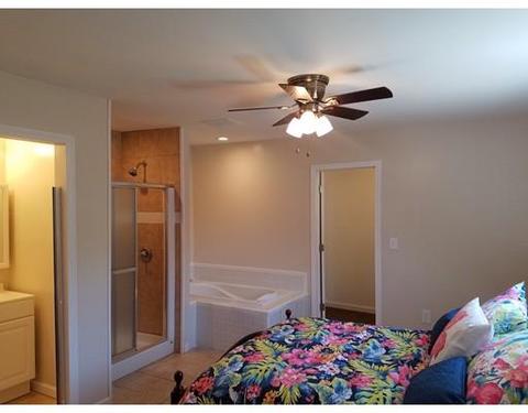43 Van Ness St, Springfield, MA 01107 photo 5