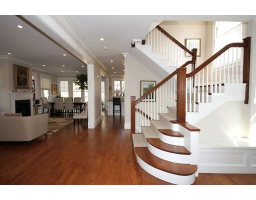 79 Coolidge St, Brookline, MA 02446 photo 3
