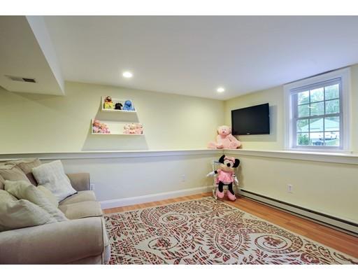 16 Donnell Rd, Walpole, MA 02032 photo 15