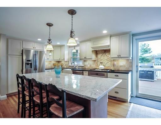 16 Donnell Rd, Walpole, MA 02032 photo 3