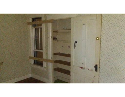 19 Camp St, Worcester, MA 01603 photo 4