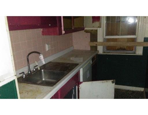 19 Camp St, Worcester, MA 01603 photo 6