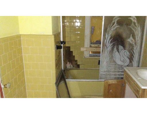 19 Camp St, Worcester, MA 01603 photo 12