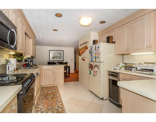 6 Wentworth Rd, Canton, MA 02021 photo 4