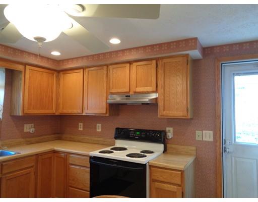 96 Hillcrest Aveue, Worcester, MA 01602 photo 4