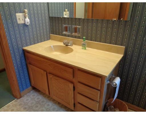 96 Hillcrest Aveue, Worcester, MA 01602 photo 13