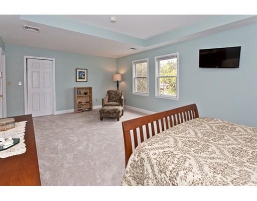 208 Pearl St, Reading, MA 01867 photo 18