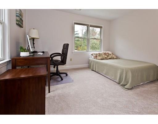 208 Pearl St, Reading, MA 01867 photo 22