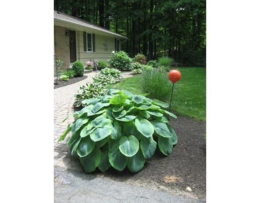 27 Whittemore Rd, Sturbridge, MA 01566 photo 4