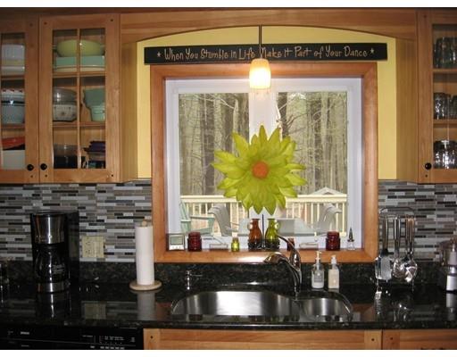 27 Whittemore Rd, Sturbridge, MA 01566 photo 9