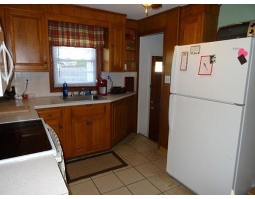 156 Clark St, Worcester, MA 01606 photo 7