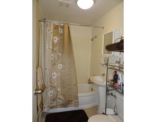 156 Clark St, Worcester, MA 01606 photo 9