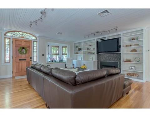 35 Marsh St, Hingham, MA 02043 photo 7