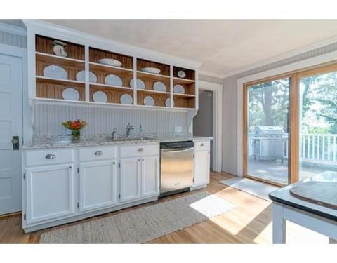 35 Marsh St, Hingham, MA 02043 photo 10
