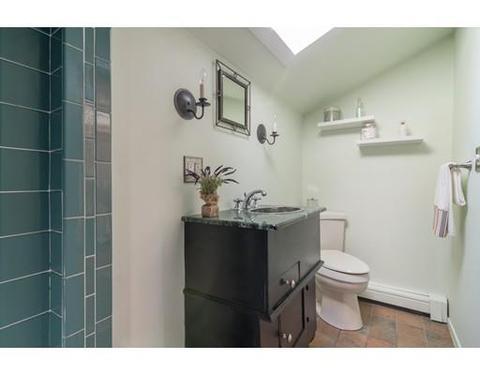 35 Marsh St, Hingham, MA 02043 photo 16