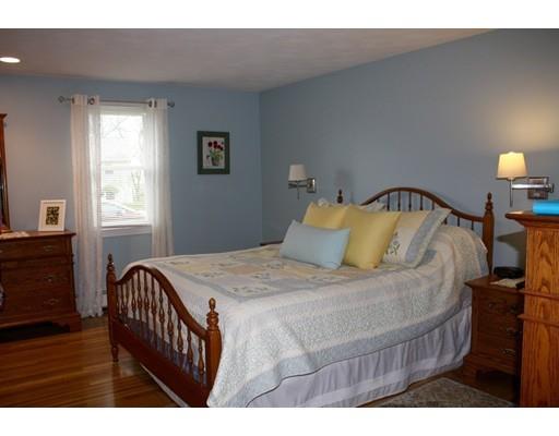 41 Oak Knoll Rd, Worcester, MA 01609 photo 12