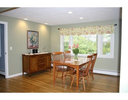 41 Oak Knoll Rd, Worcester, MA 01609 photo 4