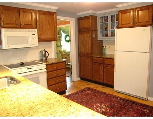 23 Mill Brook Ave, Walpole, MA 02081 photo 8