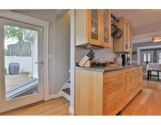 4 Howe St, Milton, MA 02186 photo 11