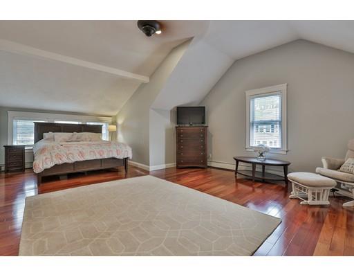 4 Howe St, Milton, MA 02186 photo 17
