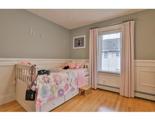 4 Howe St, Milton, MA 02186 photo 12